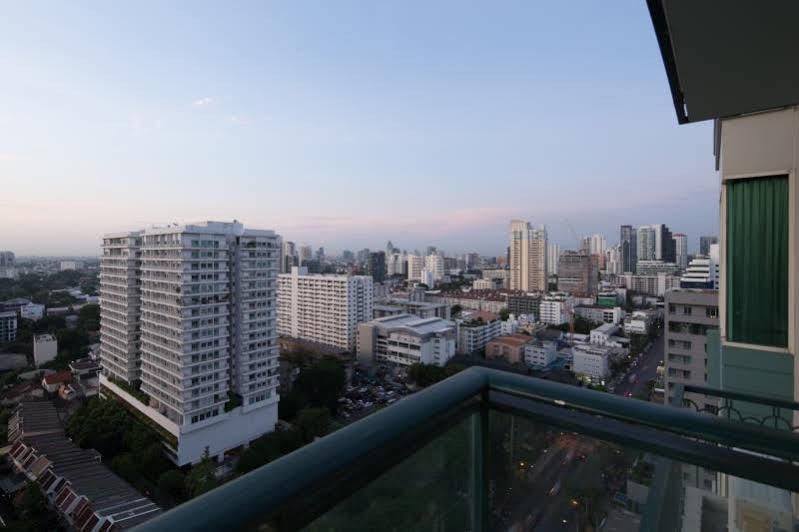 Ariva Ivy Servizio Thonglor Aparthotel Bangkok Exteriör bild